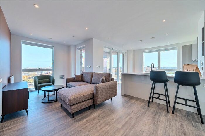 2 Bedroom Flat To Rent In Thurlow Street, London, SE17