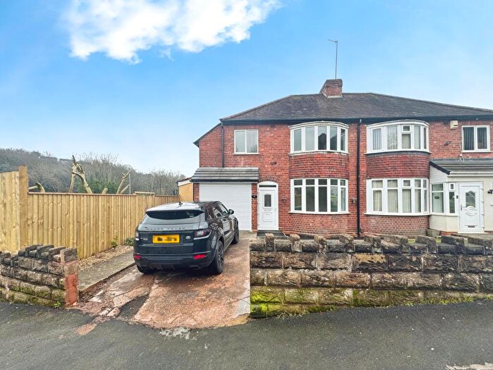 3 Bedroom Semi-Detached House To Rent In Shelton Lane, Halesowen, B63