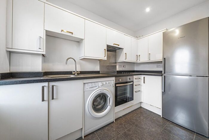 1 Bedroom Flat To Rent In Greenwich South Street, London, SE10