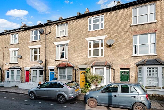 3 Bedroom Property To Rent In Princes Road, London, W13