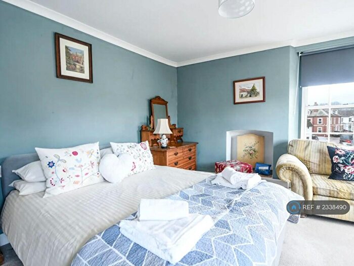 4 Bedroom Semi-Detached House To Rent In Queen Street, Colyton, EX24
