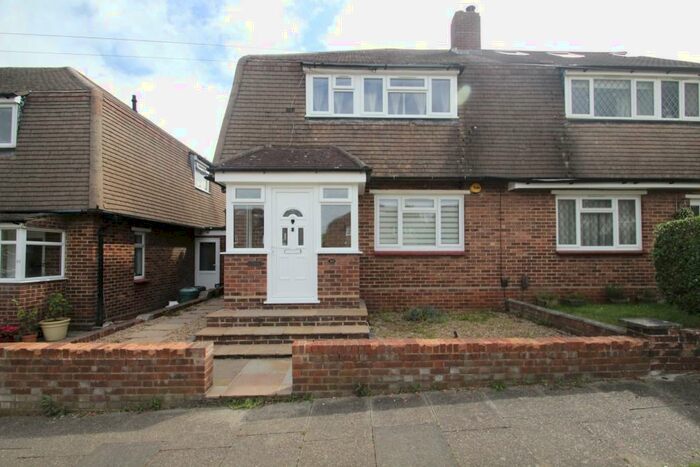 3 Bedroom Semi-Detached House To Rent In Stowe Road, Orpington, BR6
