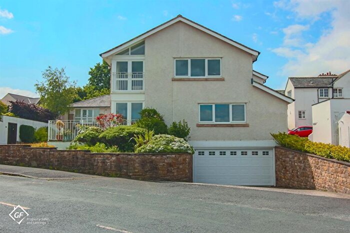 2 Bedroom Apartment For Sale In The Crescent, Hest Bank, Lancaster, LA2