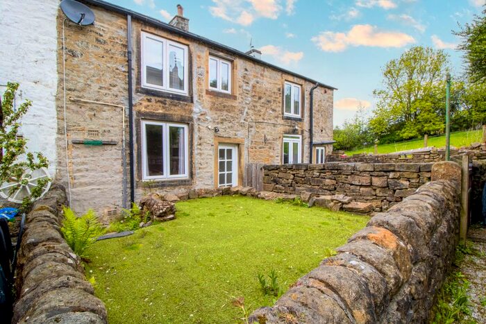 3 Bedroom Cottage To Rent In Park Row, Sutton-In-Craven, Keighley, BD20