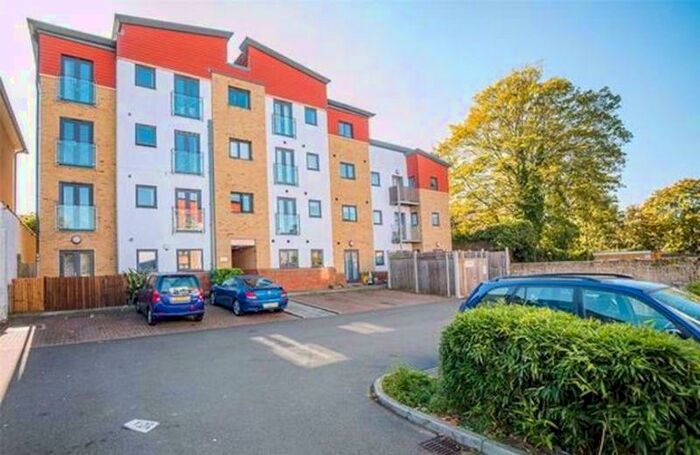 2 Bedroom Apartment To Rent In Bluecoats, Knightrider Street, Maidstone, Kent, ME15