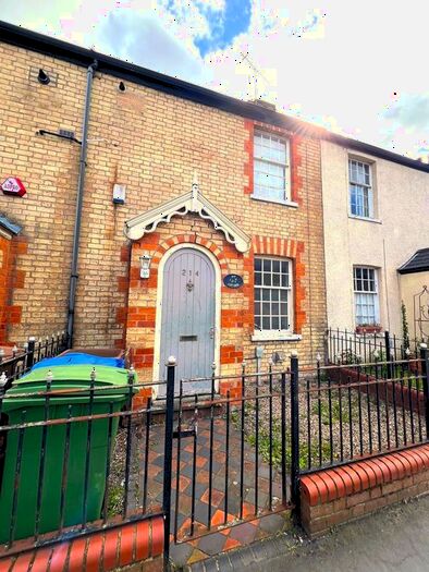 2 Bedroom Cottage To Rent In King Street, Cottingham, HU16