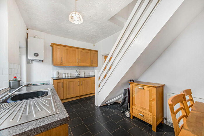 2 Bedroom End Of Terrace House For Sale In Shepley Street, Lees, Oldham, OL4