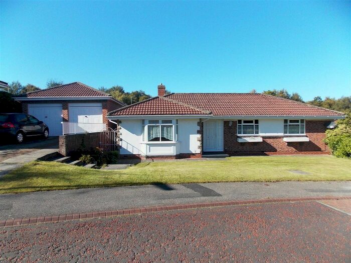 3 Bedroom Bungalow To Rent In Falcon Way, Esh Winning, Esh Winning, DH7