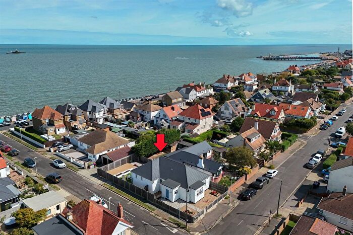 4 Bedroom Detached House For Sale In The Broadway, Herne Bay, CT6
