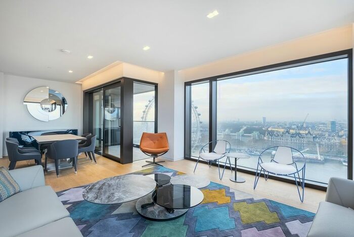 3 Bedroom Flat To Rent In Casson Square, London, SE1