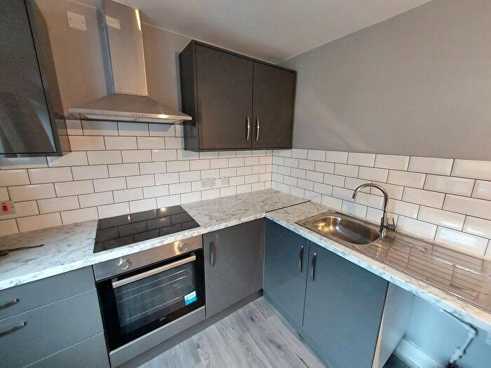 1 Bedroom Flat To Rent In The Green, Bloxwich, Walsall, WS3