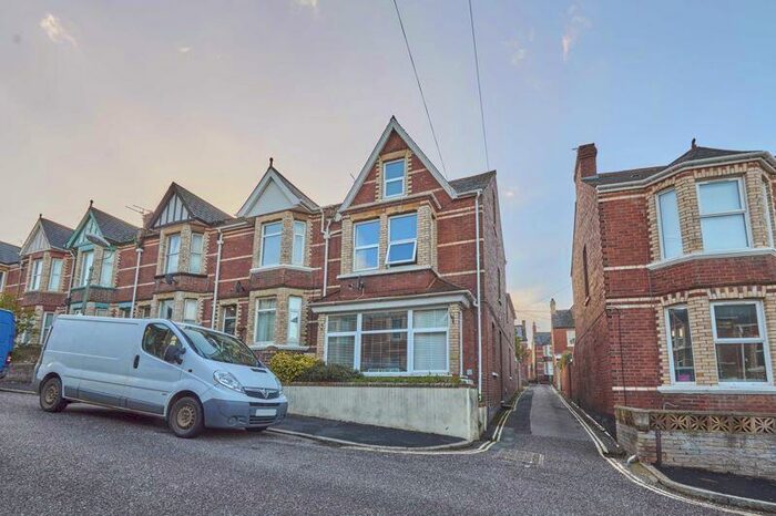 3 Bedroom Flat To Rent In Monkswell Road, Exeter, EX4