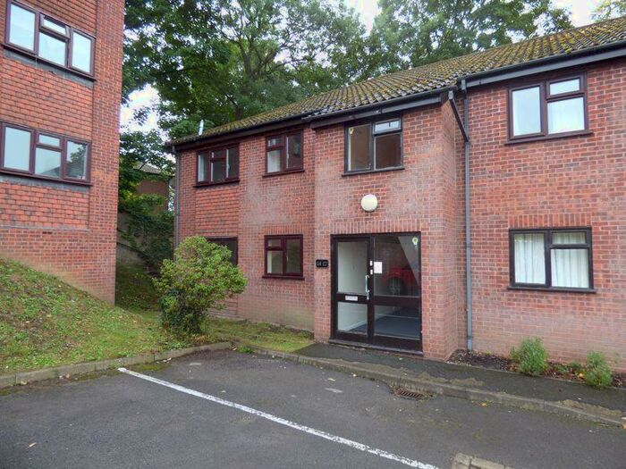 2 Bedroom Apartment To Rent In Kaybridge Close, High Wycombe, HP13