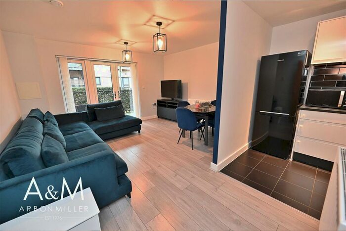 1 Bedroom Flat To Rent In Albert House, Reservoir Way, Hainault, IG6