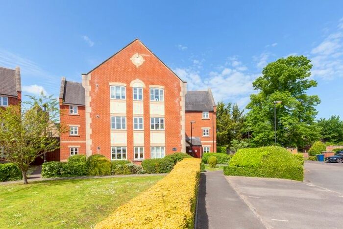 2 Bedroom Flat To Rent In Bennett Crescent, Cowley, Oxford, OX4