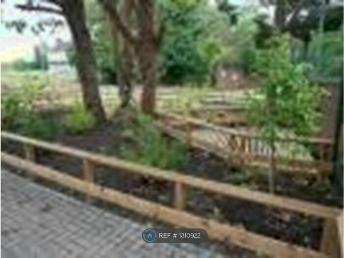 5 Bedroom Semi-Detached House To Rent In Rylston Close, London E4