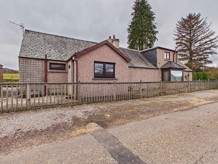 4 Bedroom Detached House For Sale In Upper Arcan Road, Marybank, IV6