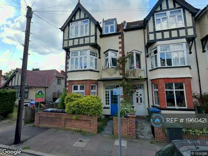 1 Bedroom Flat To Rent In Guilford Avenue, Surbiton, KT5