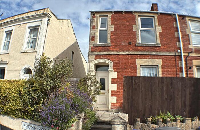2 Bedroom Apartment To Rent In Frome Road, BA14