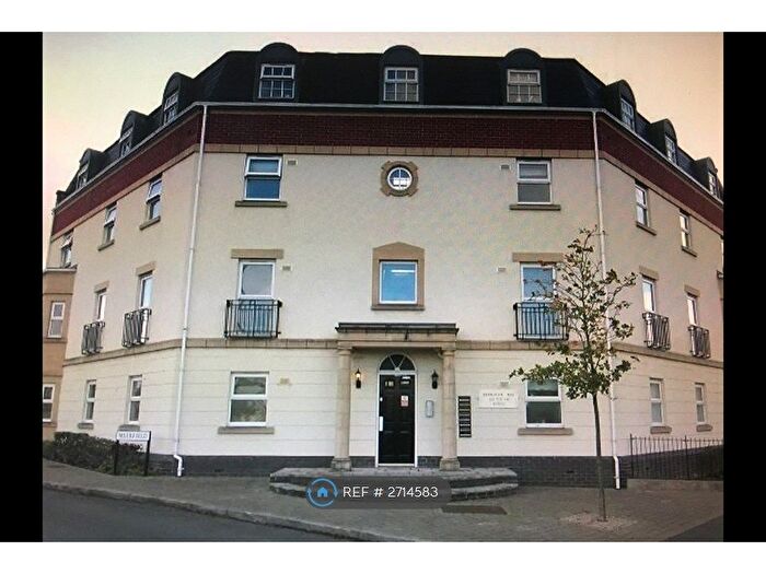 2 Bedroom Flat To Rent In Redhouse, Swindon, SN25