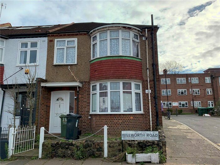 3 Bedroom End Of Terrace House To Rent In Hillworth Road, London SW2