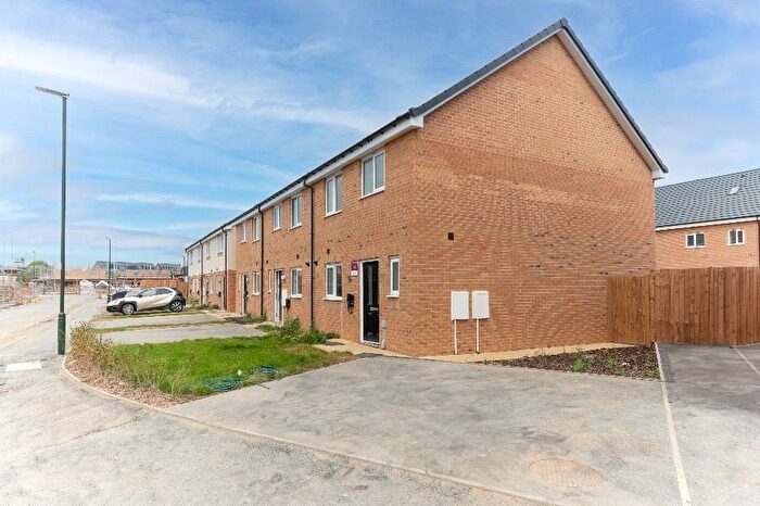 3 Bedroom Property For Sale In Hopkinson Way, Scartho Top, Grimsby, DN33