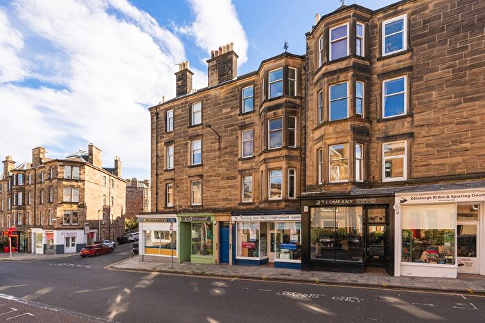 2 Bedroom Flat For Sale In Comiston Road, Edinburgh, EH10