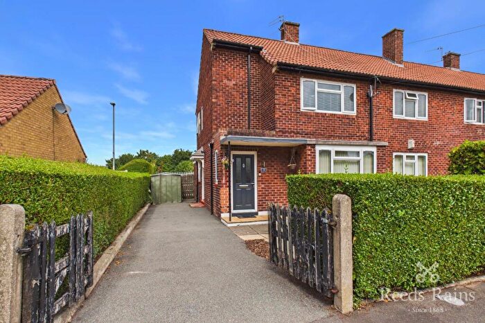 2 Bedroom Apartment For Sale In Glebelands Road, Manchester, M23