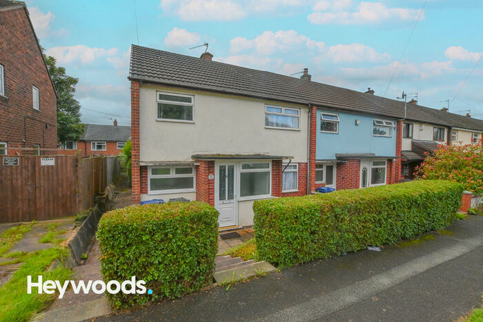 3 Bedroom End Of Terrace House To Rent In Seabridge Lane, Seabridge, Newcastle-under-Lyme, ST5