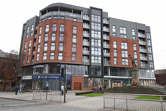 3 Bedroom Apartment To Rent In Zenith, Chapel Street, M3