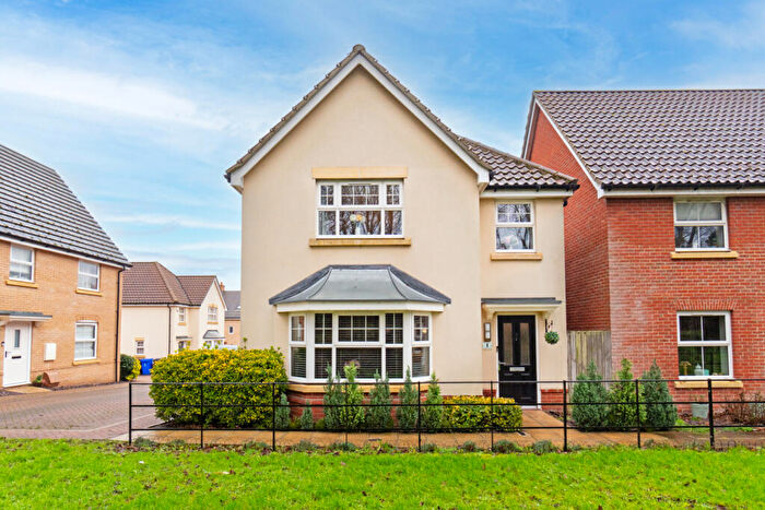 4 Bedroom Detached House For Sale In Thompson Close, Haverhill, Suffolk, CB9