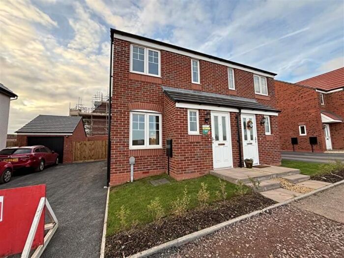 2 Bedroom Semi-Detached House To Rent In Abraham Avenue, Lichfield, WS14