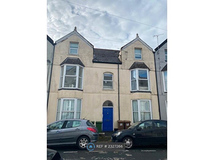 1 Bedroom Flat To Rent In Headland Park, Plymouth, PL4