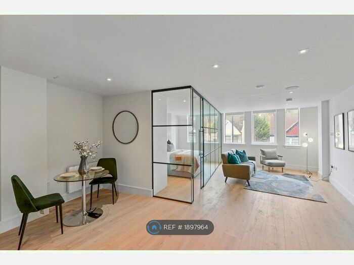 1 Bedroom Flat To Rent In Capella Court, Purley, CR8