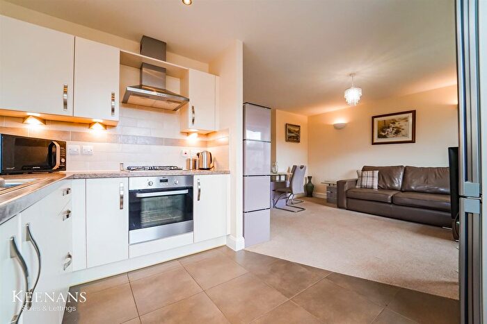 2 Bedroom Flat For Sale In Clover Croft, Higham, Burnley, BB12