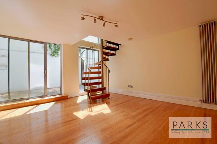 3 Bedroom Terraced House To Rent In Holland Mews, Hove, East Sussex, BN3