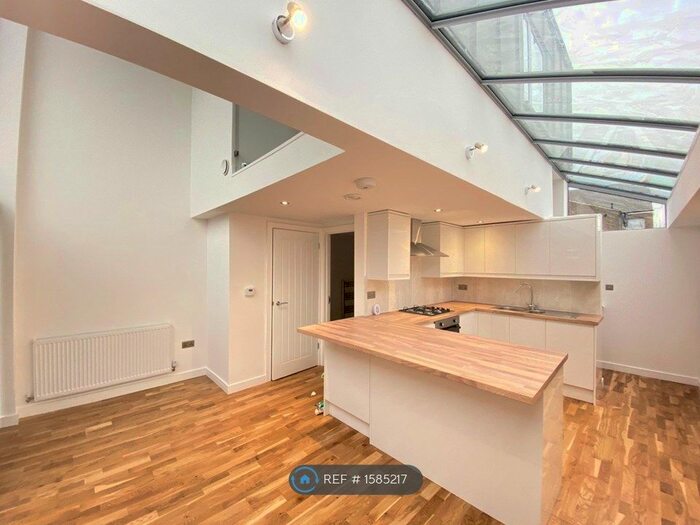 1 Bedroom Detached House To Rent In George Street, Southall, UB2