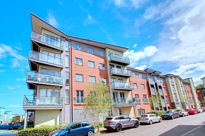 2 Bedroom Apartment To Rent In Colombo Square, Worsdell Drive, Gateshead, Tyne And Wear, NE8