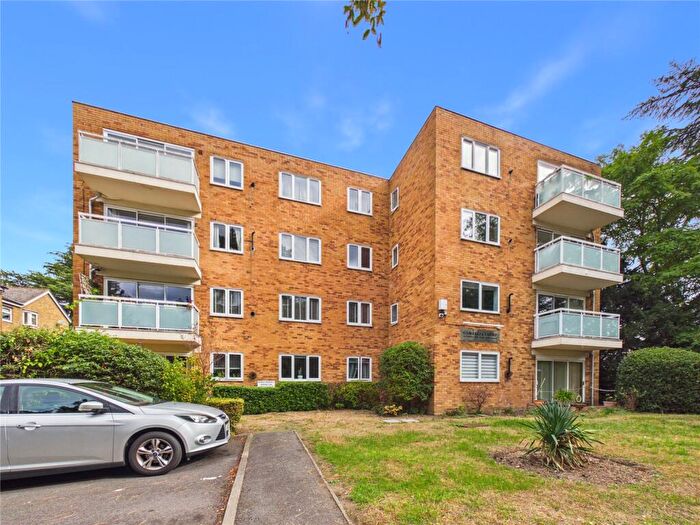1 Bedroom Apartment To Rent In Camellia Court, Copers Cope Road, Beckenham, Kent, BR3