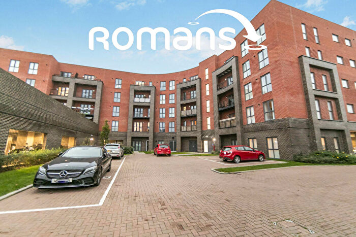2 Bedroom Apartment To Rent In Nightingale Way, RG30