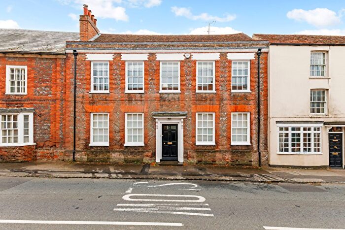 6 Bedroom Detached House For Sale In High Street, Nettlebed, Henley-On-Thames, RG9