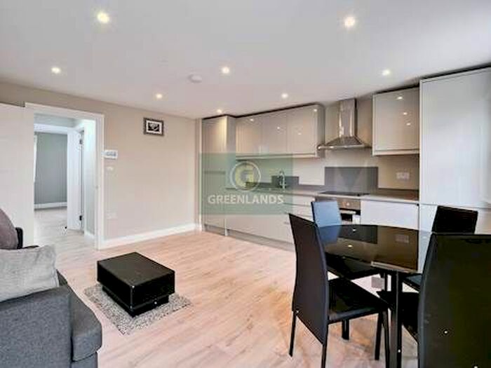 1 Bedroom Flat To Rent In Bethnal Green Road, Bethnal Green, E2