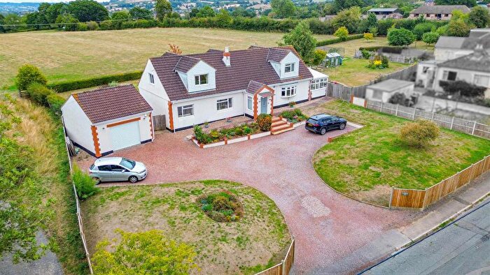 6 Bedroom Detached House For Sale In Cam Green, Cam, GL11