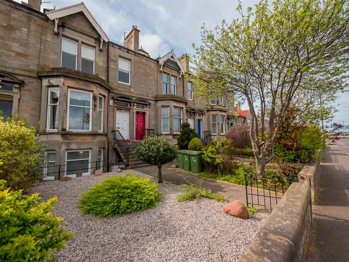 4 Bedroom Flat For Sale In 3 Victoria Terrace, Musselburgh EH21