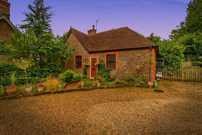 2 Bedroom Detached Bungalow For Sale In East Street, Turners Hill, Crawley, RH10