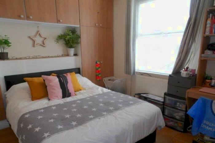 6 Bedroom Terraced House To Rent In Watkin Street, Nottingham, NG3