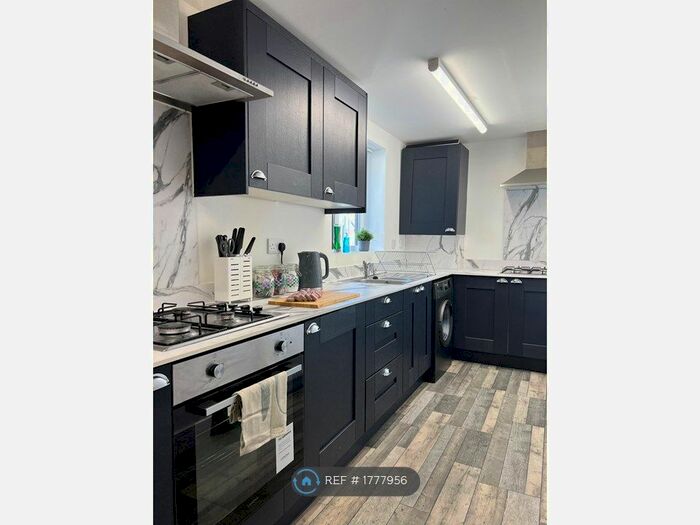 6 Bedroom Terraced House To Rent In Ling Street, Liverpool, L7