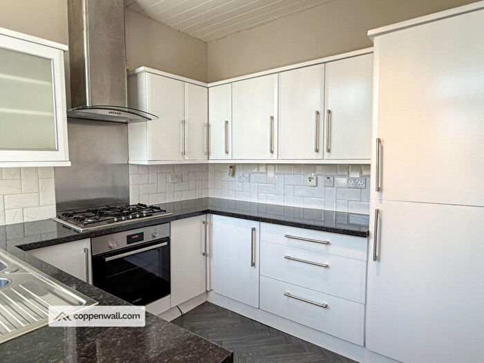 4 Bedroom Semi-Detached House For Sale In Manchester Road, Haslingden, Rossendale, BB4