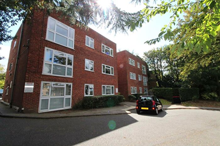 2 Bedroom Flat To Rent In Acacia Lodge, Hendon Lane, Finchley, N3