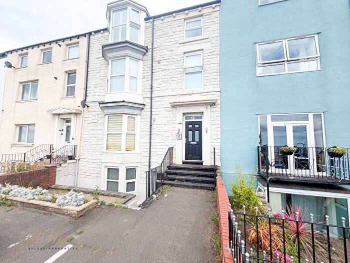 1 Bedroom Apartment For Sale In Roker Terrace, Roker, Sunderland, Tyne And Wear, SR6